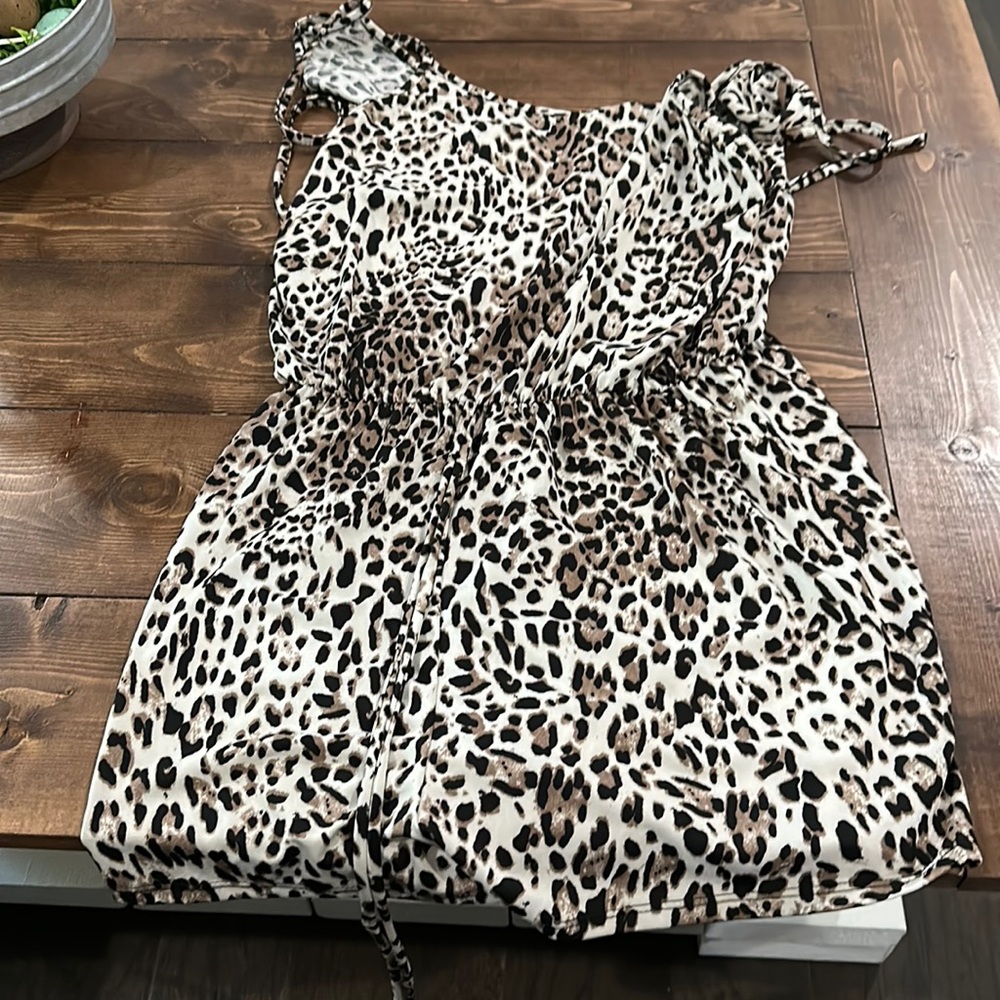 Leopard romper